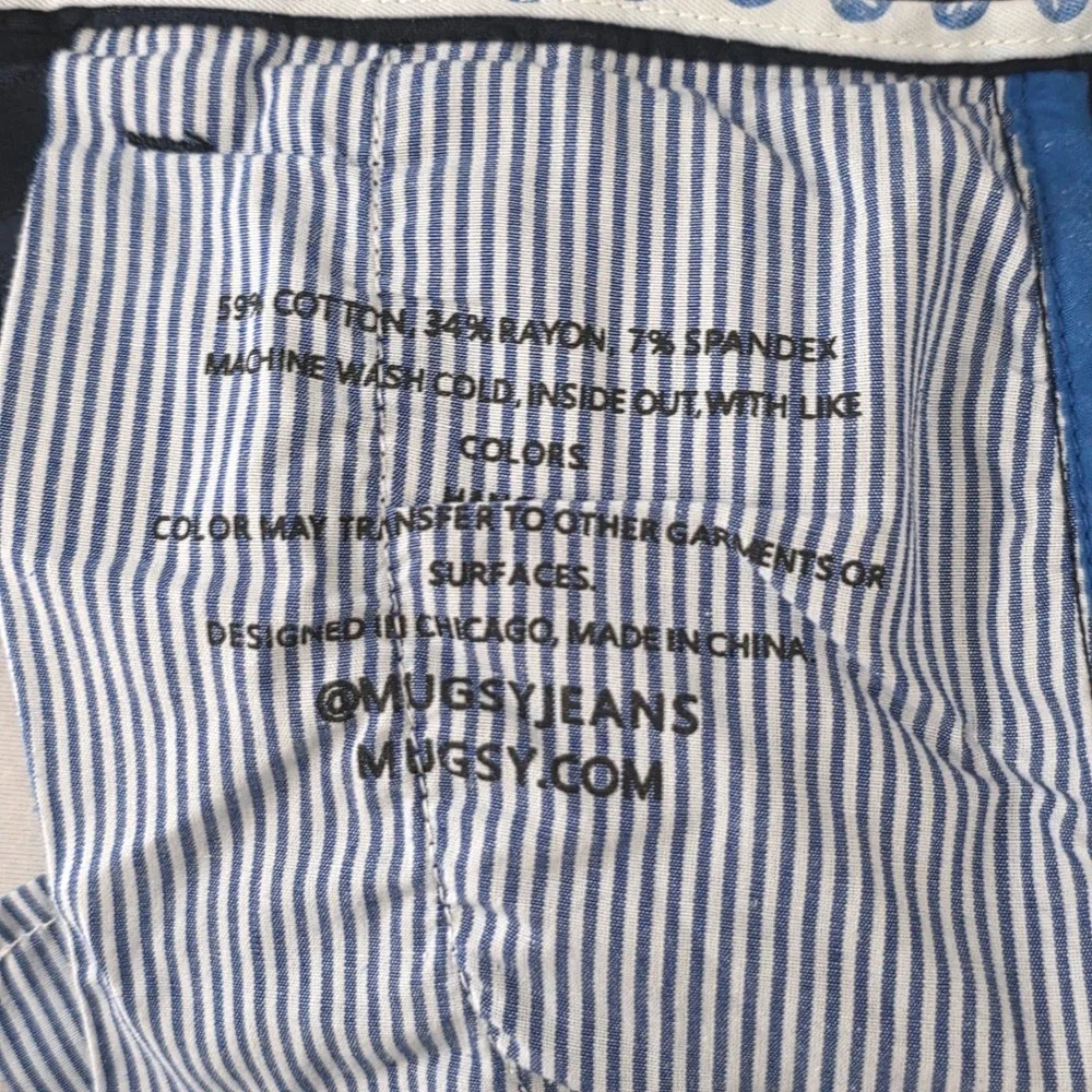 Mugsy Morgan Shorts Men 9